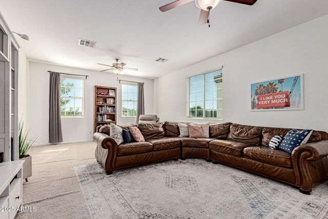 4080 E CANYON Way, Chandler, AZ 85249