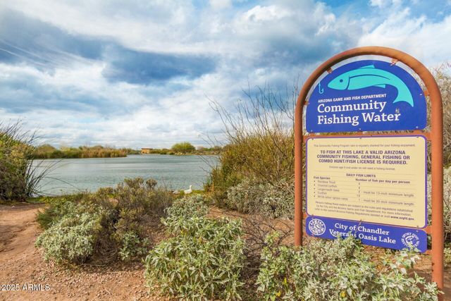 4080 E CANYON Way, Chandler, AZ 85249