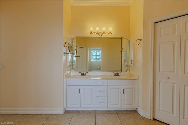 12288 Casals LN, Bonita Springs, FL 34135