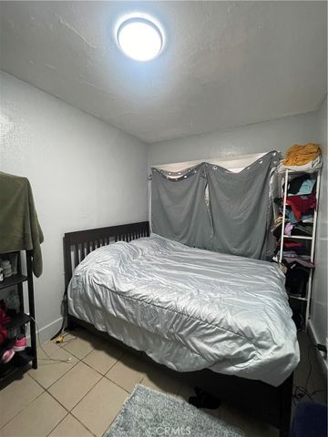 288 E 43rd, Los Angeles, CA 90011