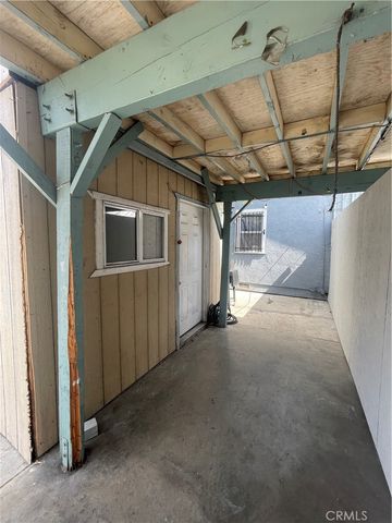 288 E 43rd, Los Angeles, CA 90011