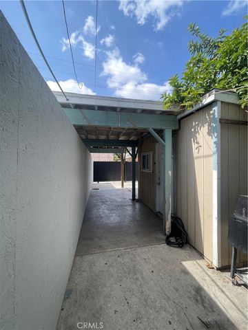 288 E 43rd, Los Angeles, CA 90011
