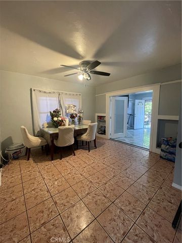 288 E 43rd, Los Angeles, CA 90011