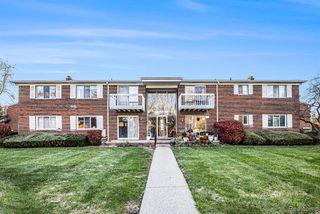 42743 Sheldon Place 119, Clinton Township, MI 48038