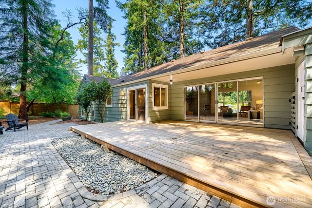 16051 21st Avenue SW, Burien, WA 98166