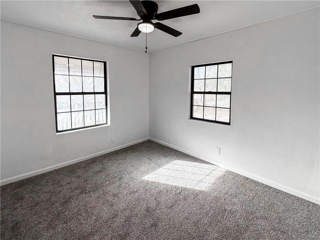 11224 E Peery Street, Independence, MO 64054