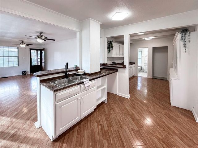 11224 E Peery Street, Independence, MO 64054