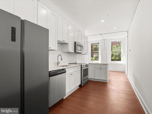 14 E READ ST, Baltimore, MD 21202