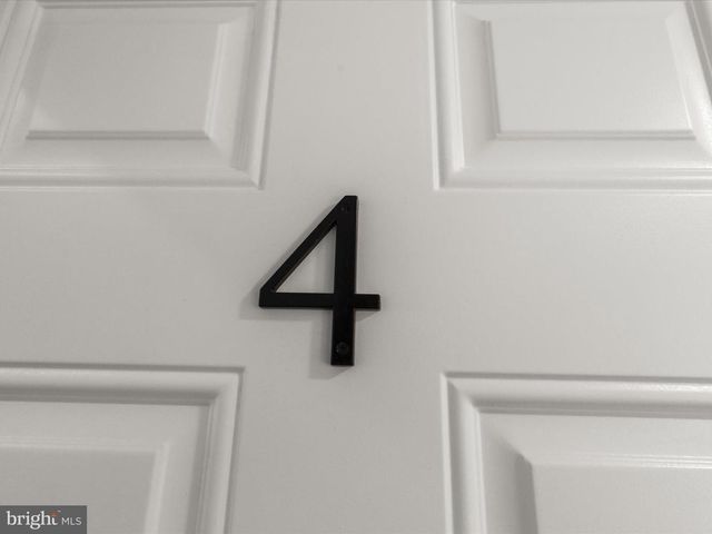 14 E READ ST, Baltimore, MD 21202