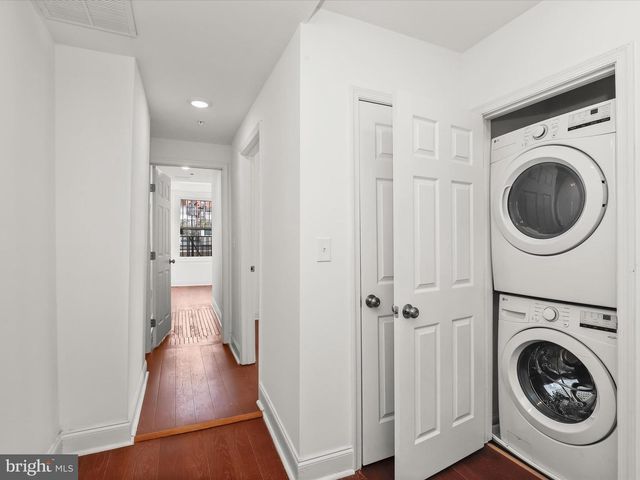 14 E READ ST, Baltimore, MD 21202