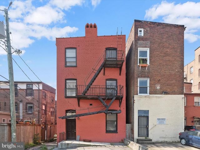 14 E READ ST, Baltimore, MD 21202