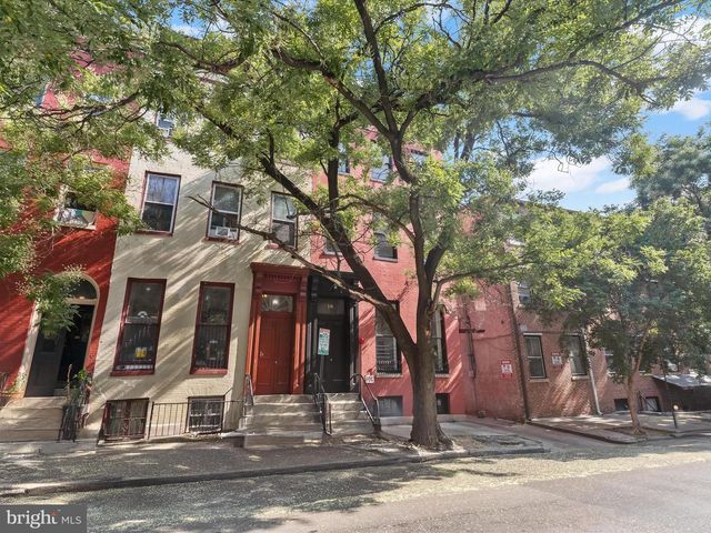 14 E READ ST, Baltimore, MD 21202