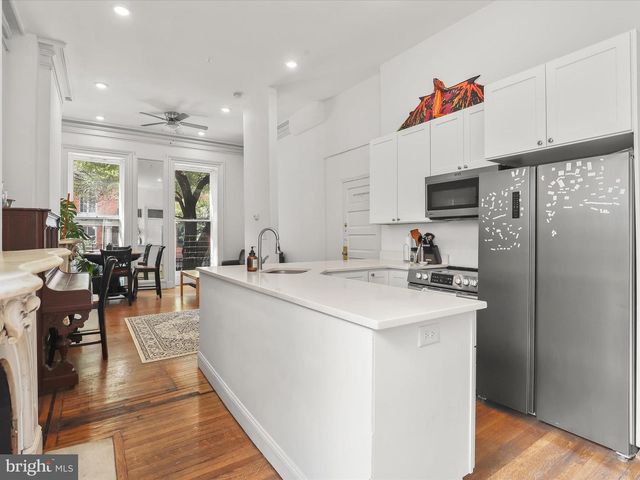 14 E READ ST, Baltimore, MD 21202