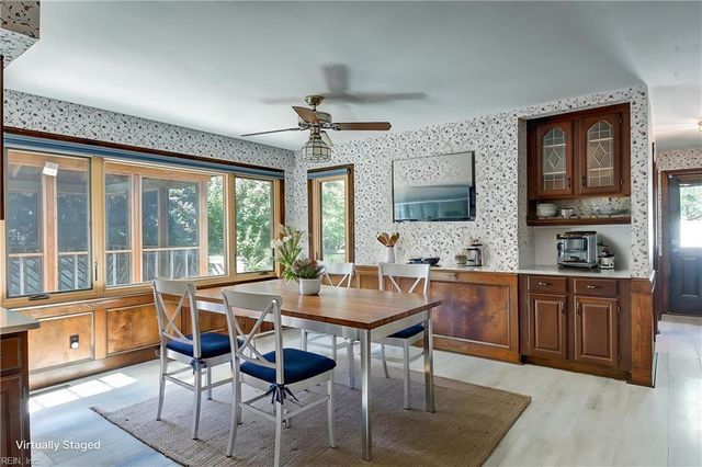 1804 Templeton LN, Virginia Beach, VA 23454