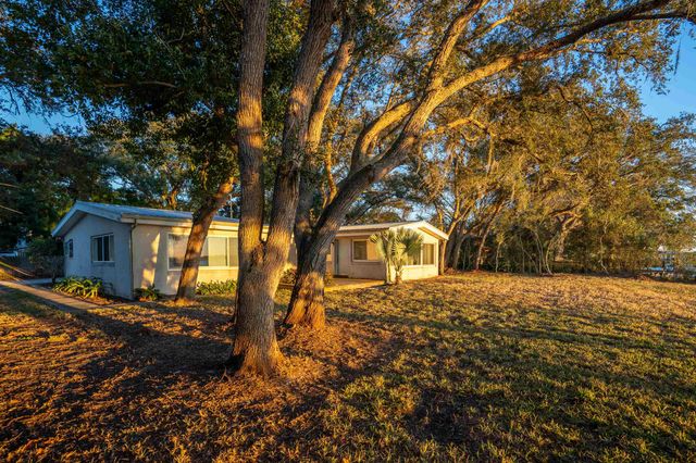 507 Third St, St Augustine, FL 32084