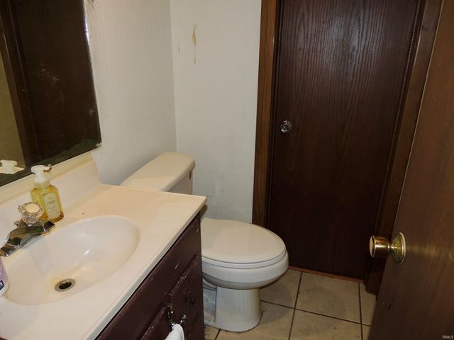 8774 N County Rd 600 W, Rossville, IN 46065