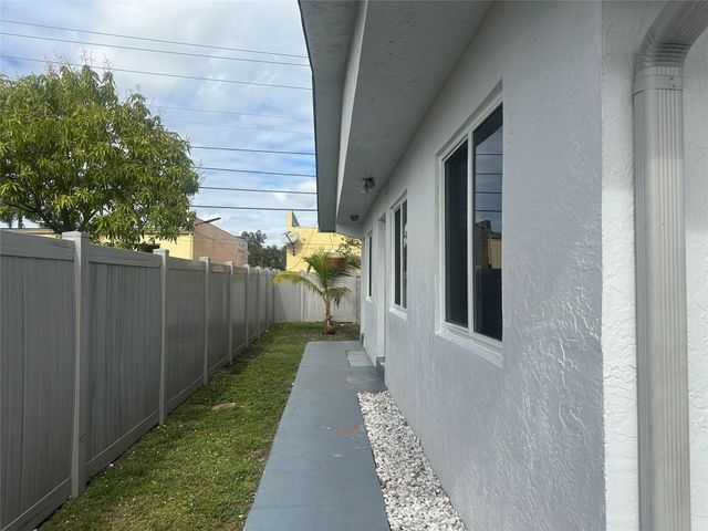 6109 SW 30th Street 4, Miramar, FL 33023