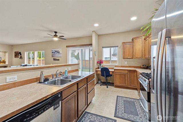 11801 58th Avenue NE, Marysville, WA 98271