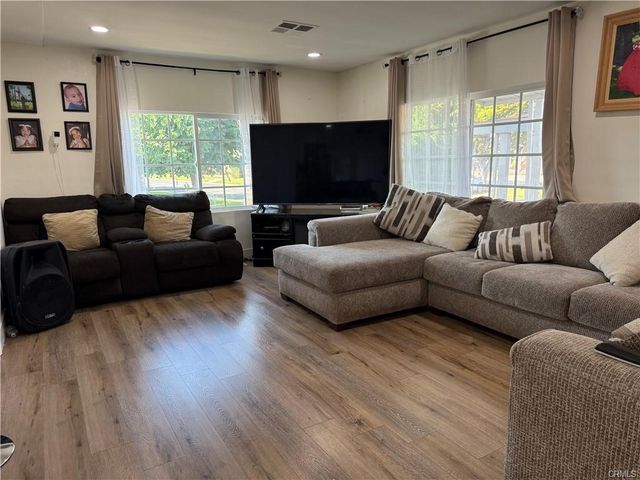 227 Palos Verdes Drive, Santa Ana, CA 92704