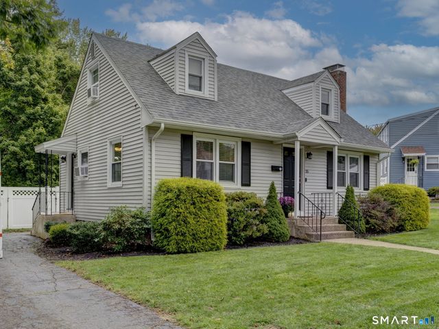 35 Helaine Road, Manchester, CT 06042