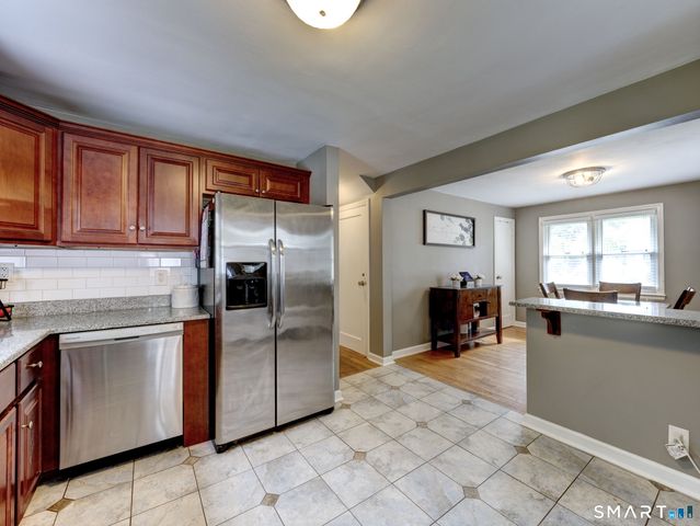 35 Helaine Road, Manchester, CT 06042