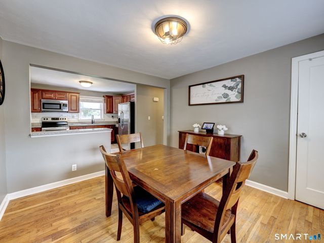 35 Helaine Road, Manchester, CT 06042