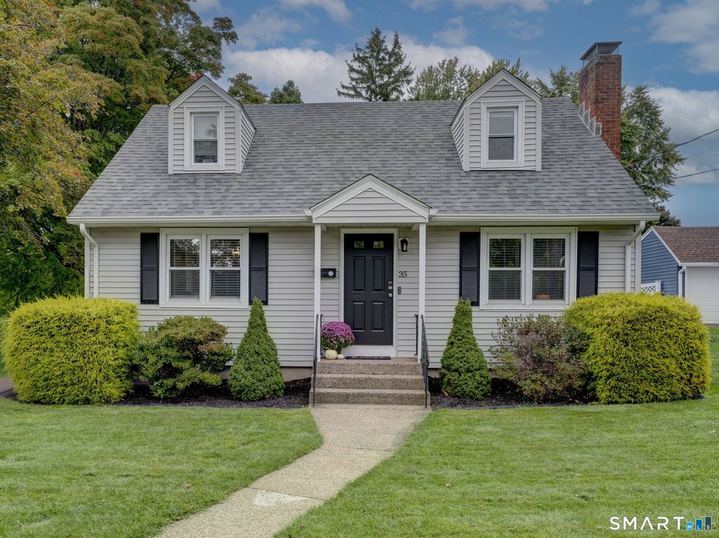 35 Helaine Road, Manchester, CT 06042