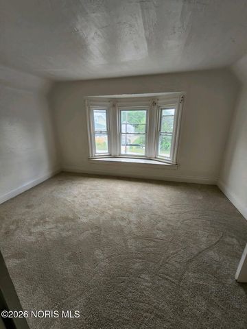 205 Eastern Avenue, Toledo, OH 43609