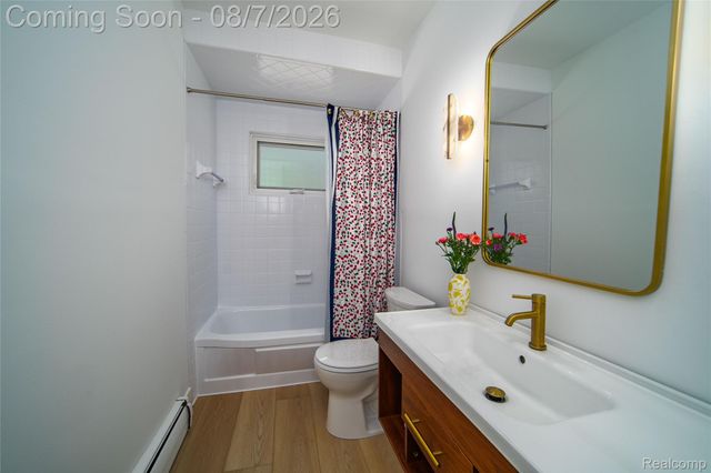 30695 Bruce Lane, Franklin Village, MI 48025
