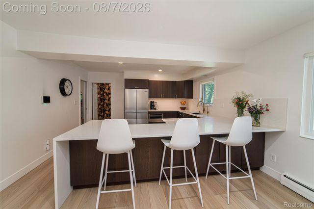 30695 Bruce Lane, Franklin Village, MI 48025