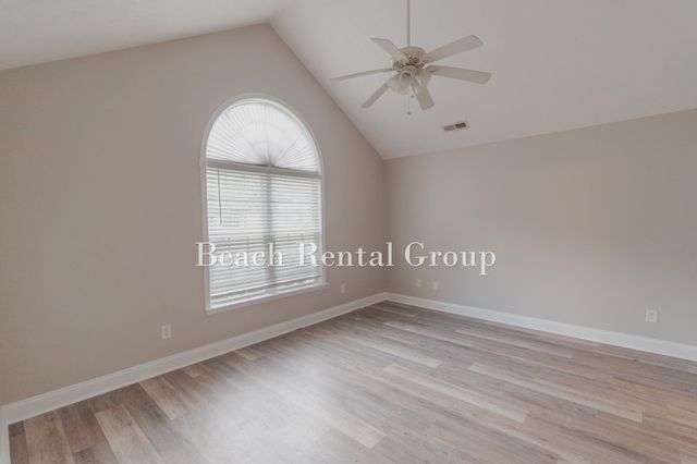 204 MacArthur Dr., Conway, SC 29526