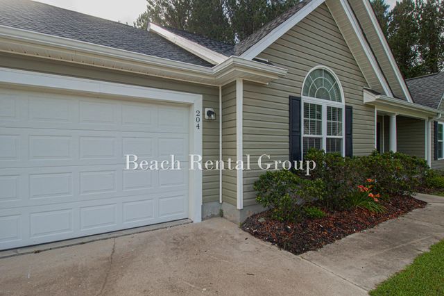 204 MacArthur Dr., Conway, SC 29526