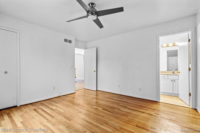 1830 Lone Pine Road, Bloomfield Hills, MI 48302