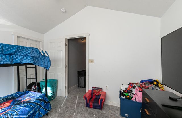 817 W Walnut Street, Springfield, MO 65806