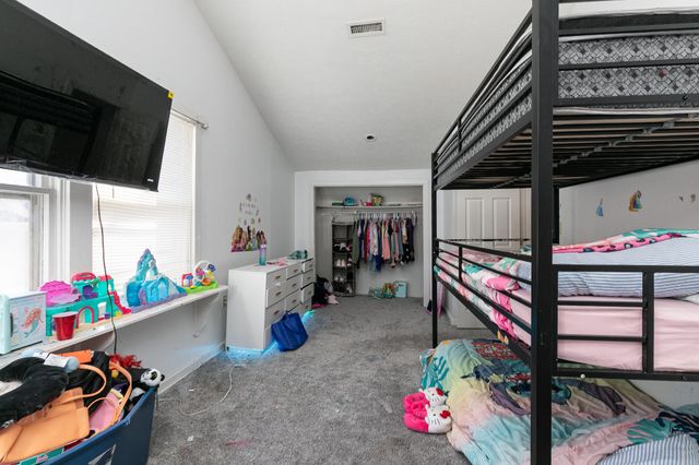 817 W Walnut Street, Springfield, MO 65806