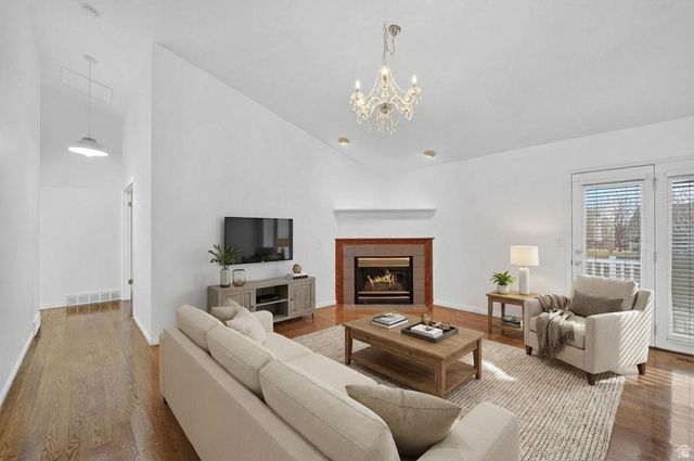 208 N LAKEVIEW, Stansbury Park, UT 84074