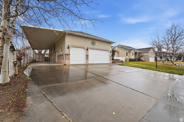 208 N LAKEVIEW, Stansbury Park, UT 84074
