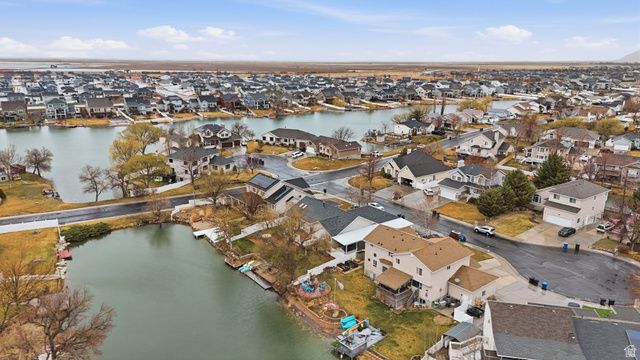 208 N LAKEVIEW, Stansbury Park, UT 84074