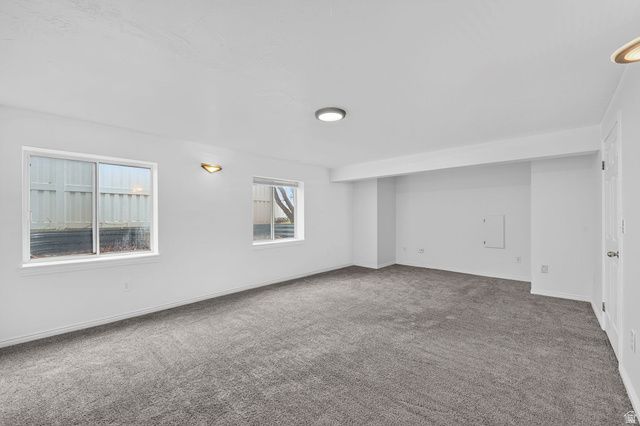 208 N LAKEVIEW, Stansbury Park, UT 84074