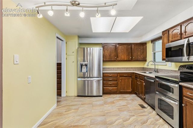 5165 Manzana Drive, Colorado Springs, CO 80911