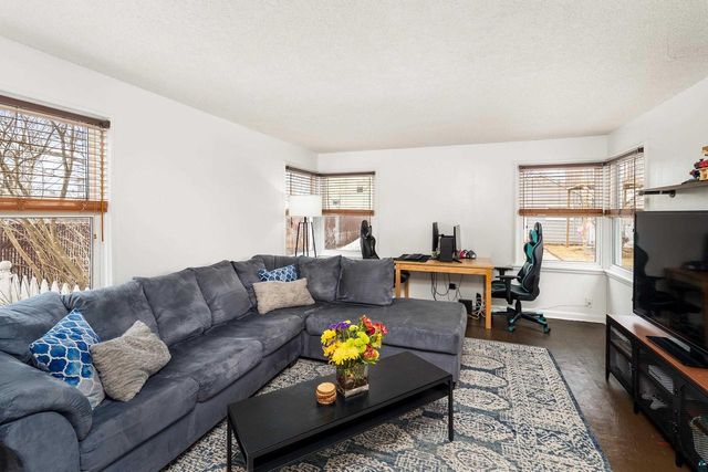 2431 Hammond Ave, Superior, WI 54880