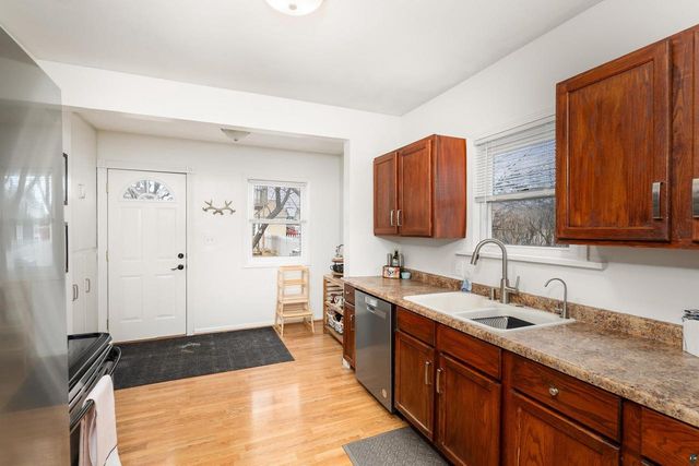 2431 Hammond Ave, Superior, WI 54880