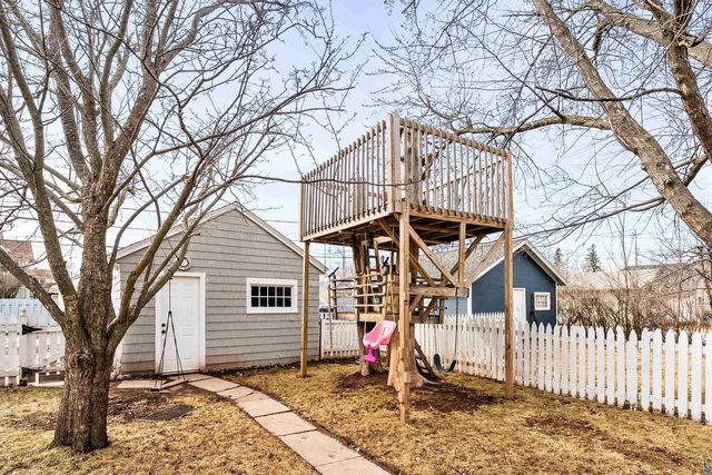 2431 Hammond Ave, Superior, WI 54880