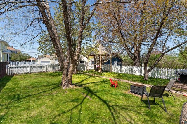 2431 Hammond Ave, Superior, WI 54880