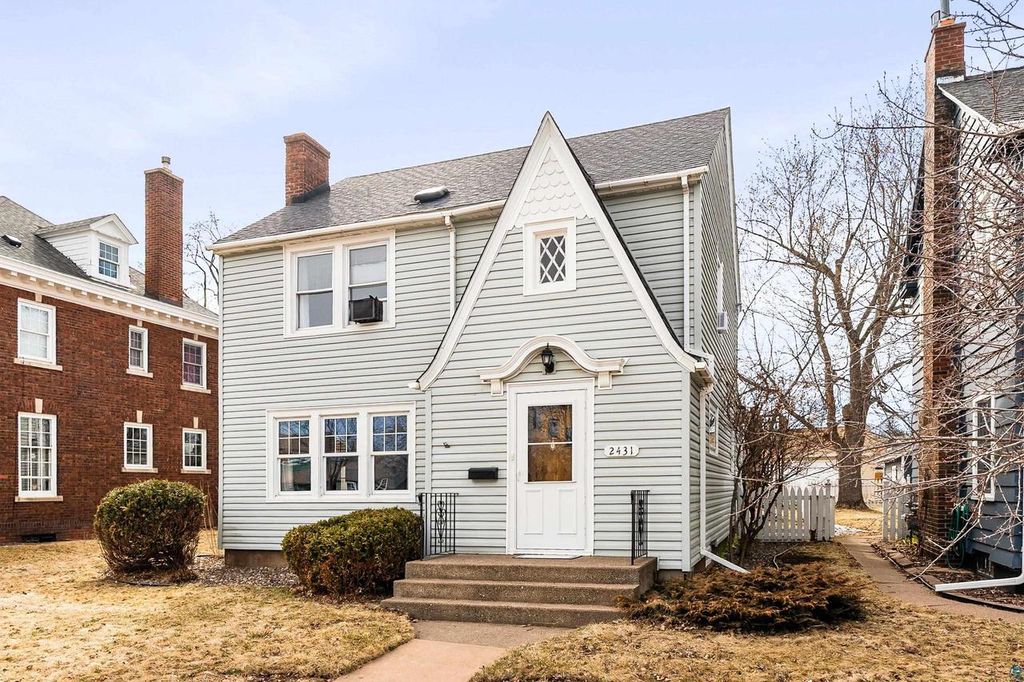 2431 Hammond Ave, Superior, WI 54880
