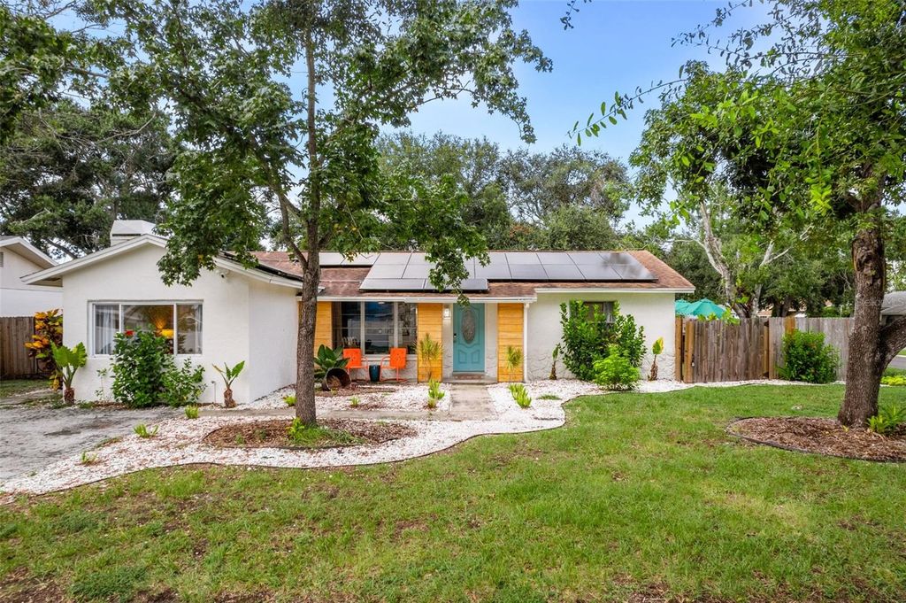 7957 COTTONWOODE DRIVE, Largo, FL 33773
