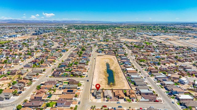 412 NIGHTHAVEN Street, El Paso, TX 79928