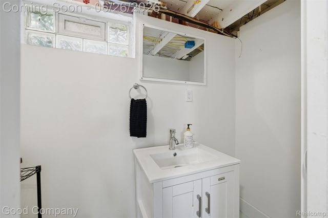 411 Pingree Boulevard, Royal Oak, MI 48067