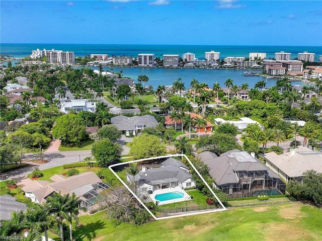 2728 Crayton RD, Naples, FL 34103