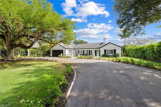 2728 Crayton RD, Naples, FL 34103